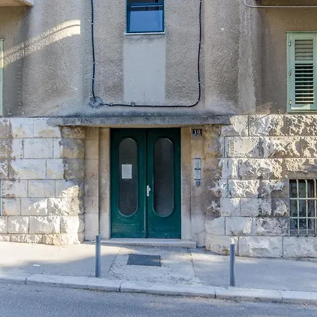 Levanda Guest house