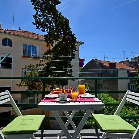 Levanda 3* Split