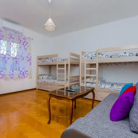 Gostinjska kuća Levanda